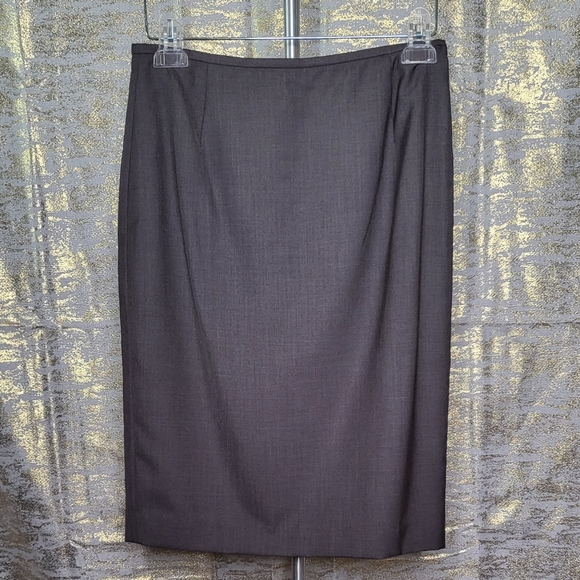 Calvin Klien Gray Blazer Skirt set size 2 - Picture 7 of 11
